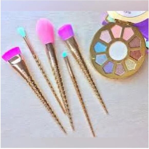 RARE NIB LIMITED EDITION TARTE MAKE BELIEVE IN YOURSELF MAKEUP COLLECTION - Picture 6 of 16